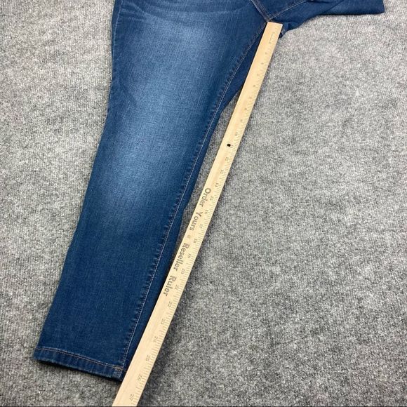 Plus Size Chaps Mid Rise Skinny Jeans like new 20WS - Picture 2 of 11